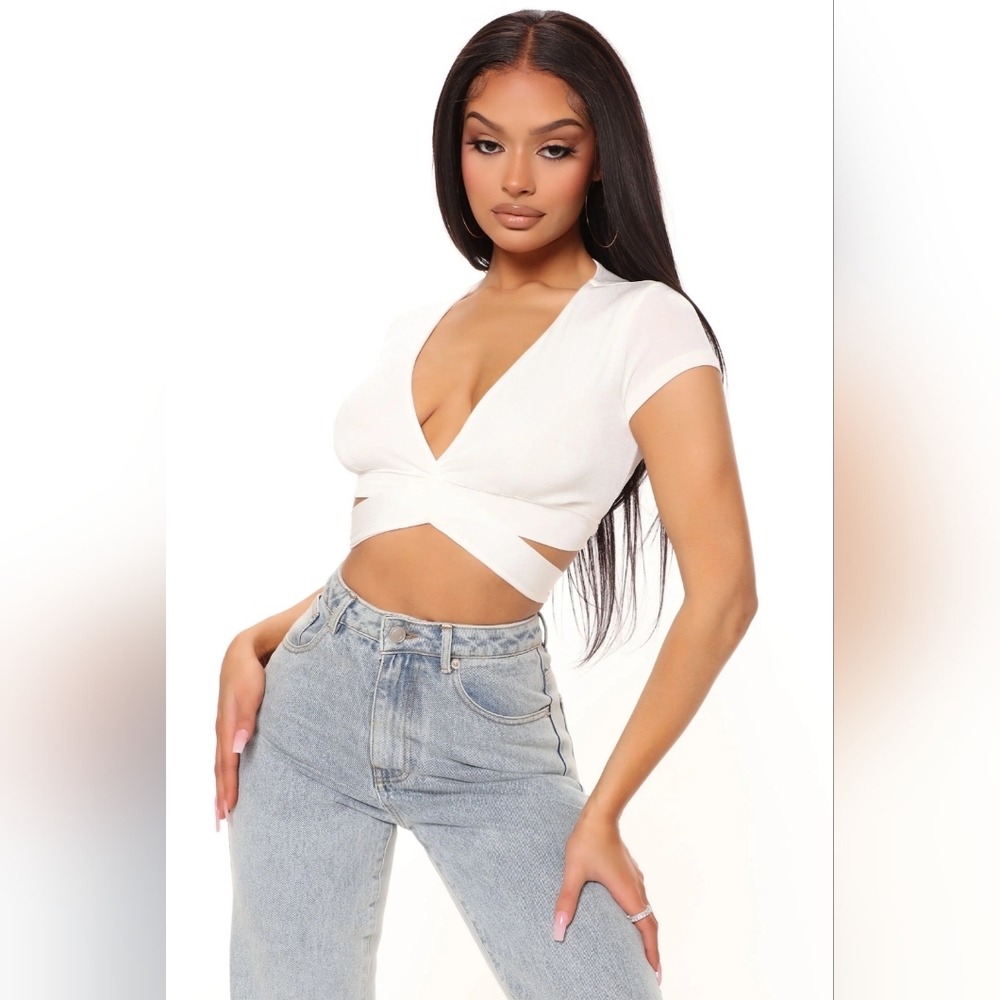 Fashion Nova- Love Tree Slinky Top *Nwt*